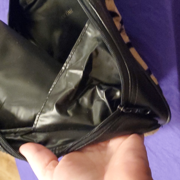 Lancome tiger print travel makeup cosmetic bag purse - Picture 5 of 8